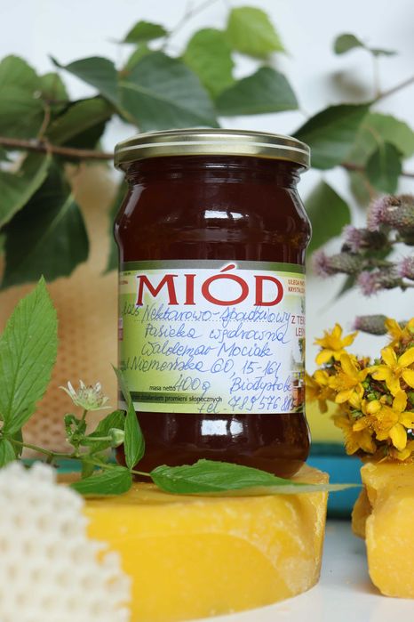 Miody z terenów leśnych, z własnej pasieki