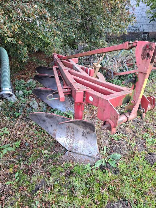Pług 4 skibowy zagonowy