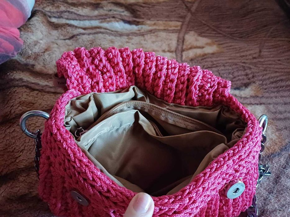 Сумочка через плече