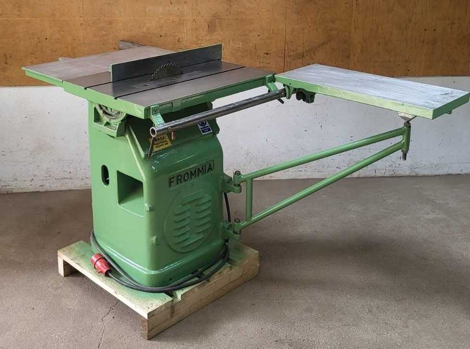 Pilarka Frommia 630 z wózkiem, piła tarczowa, formatowa, silnik 3.0 KW