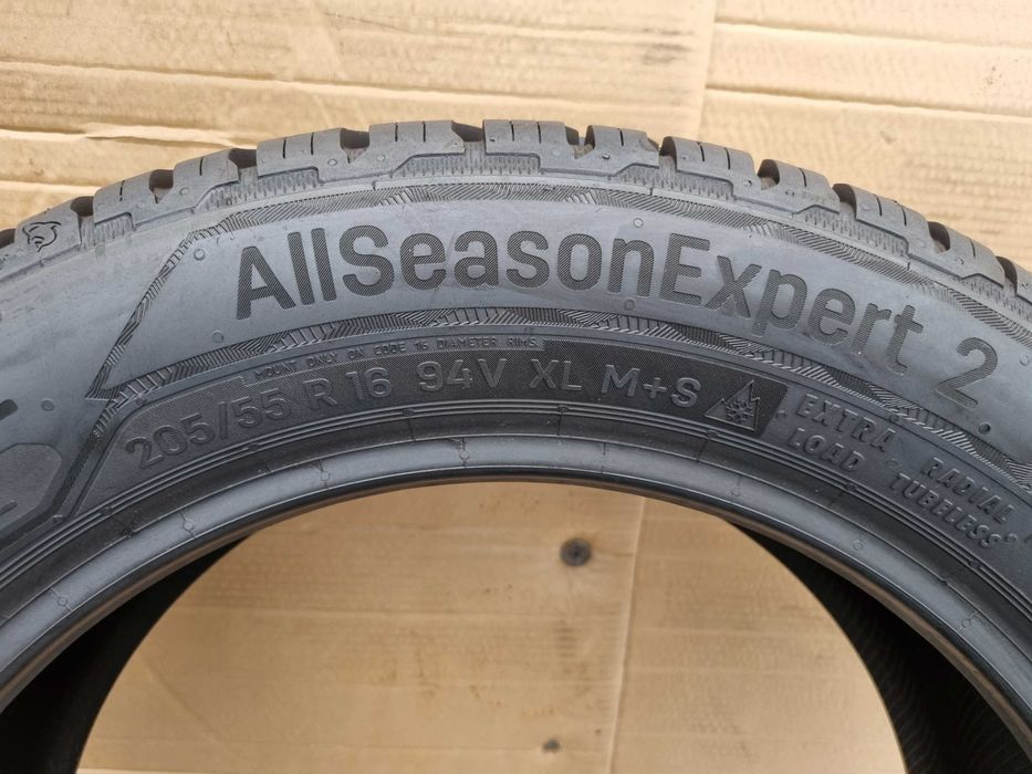 Opony Całoroczne 205/55/16 94V XL Uniroyal AllSeasonExpert 2 Rok 2024
