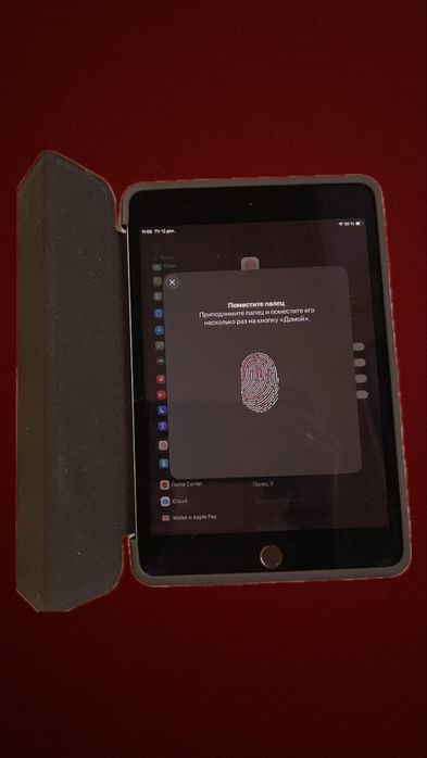Продаю Apple ipad mini5 na 256g