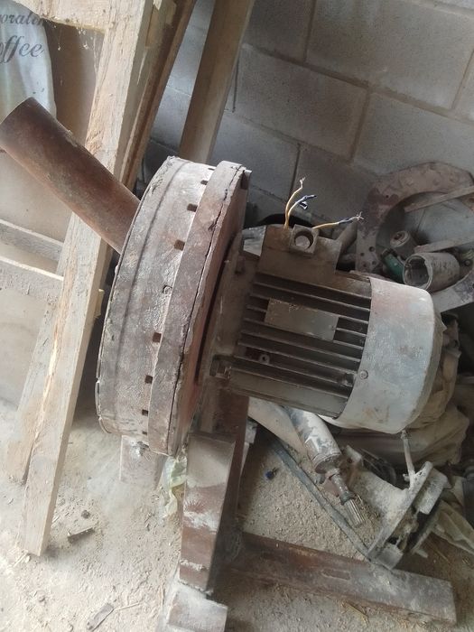 Млин, дку, крупорушка.