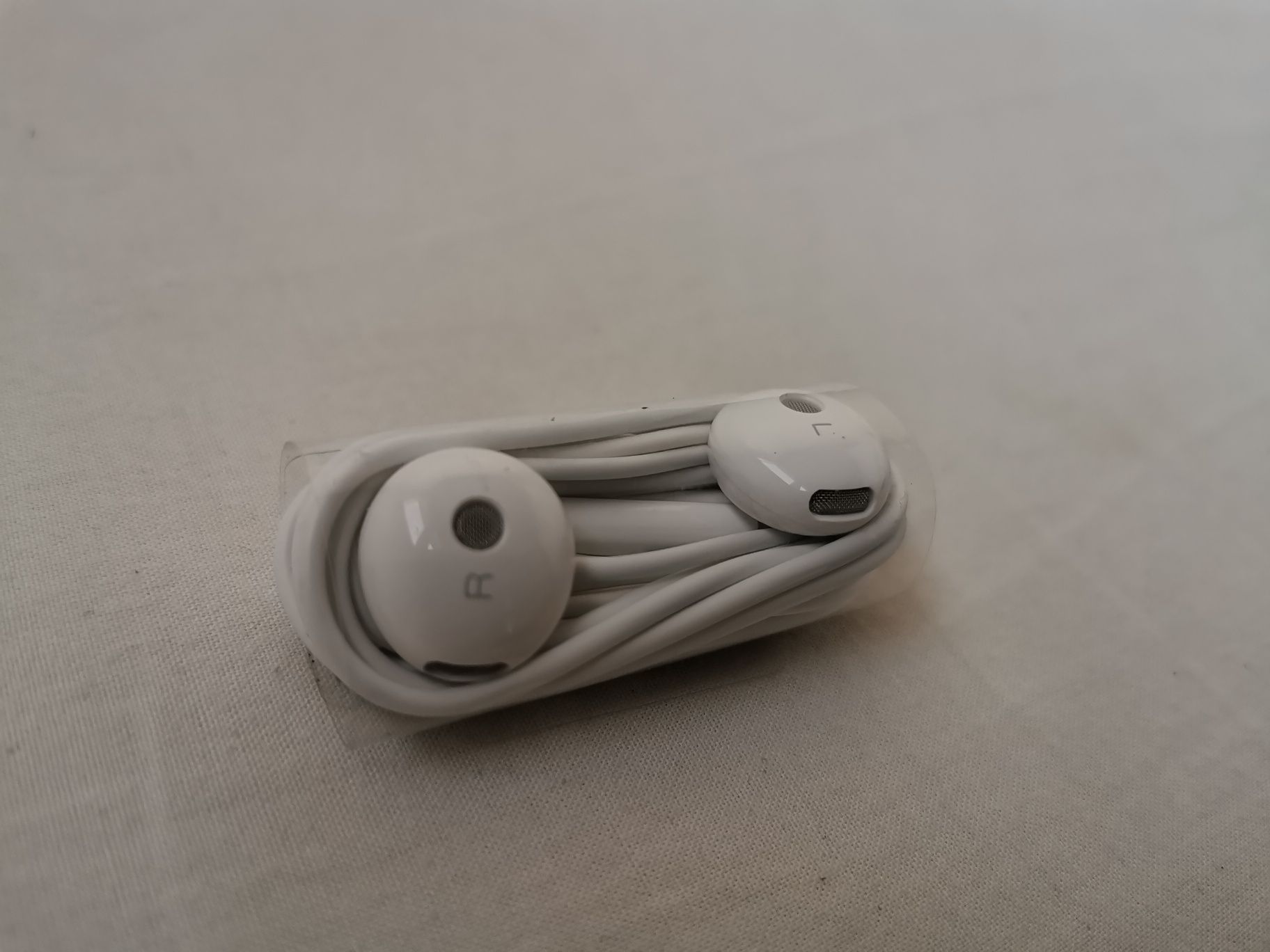 Słuchawki przewodowe nieużywane minJACK
