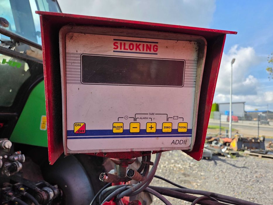 Wóz paszowy SANO TMR Profi paszowóz Siloking Compact 12