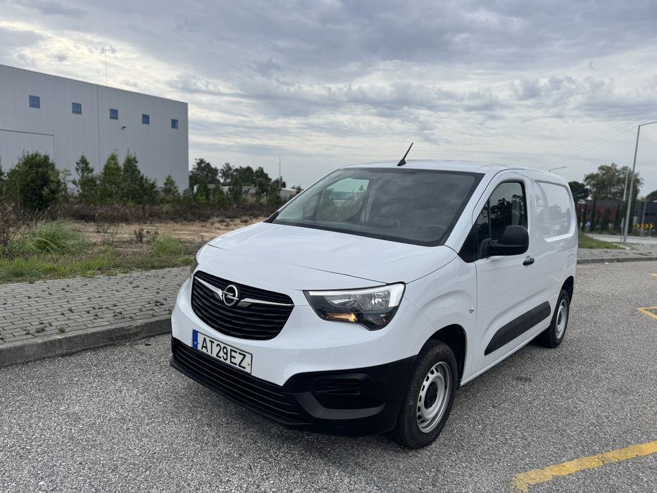 Opel Combo 1.5 Hdi poucos Kms Nacional Oportunidade IVA INCLUÍDO