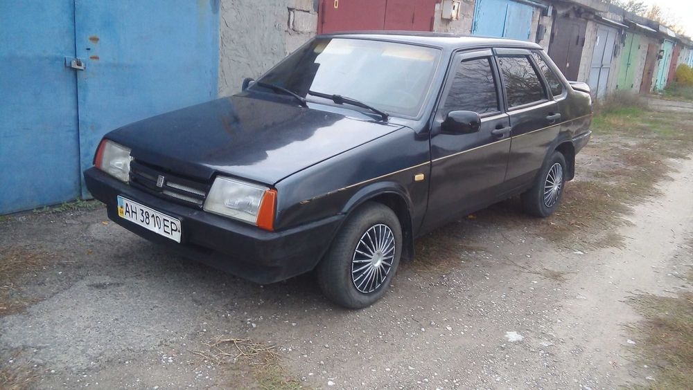 Продам ВАЗ 21099 Black на газу