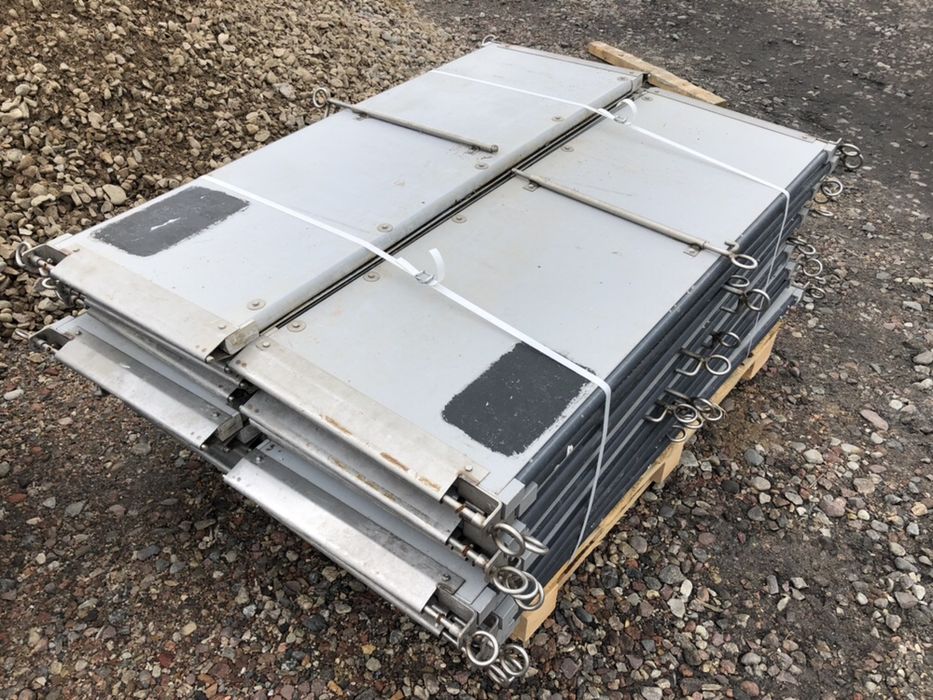 Wygrodzenia dla prosiąt wokół KOJCA PORODOWEGO - 250cm x 160cm KOMPLET