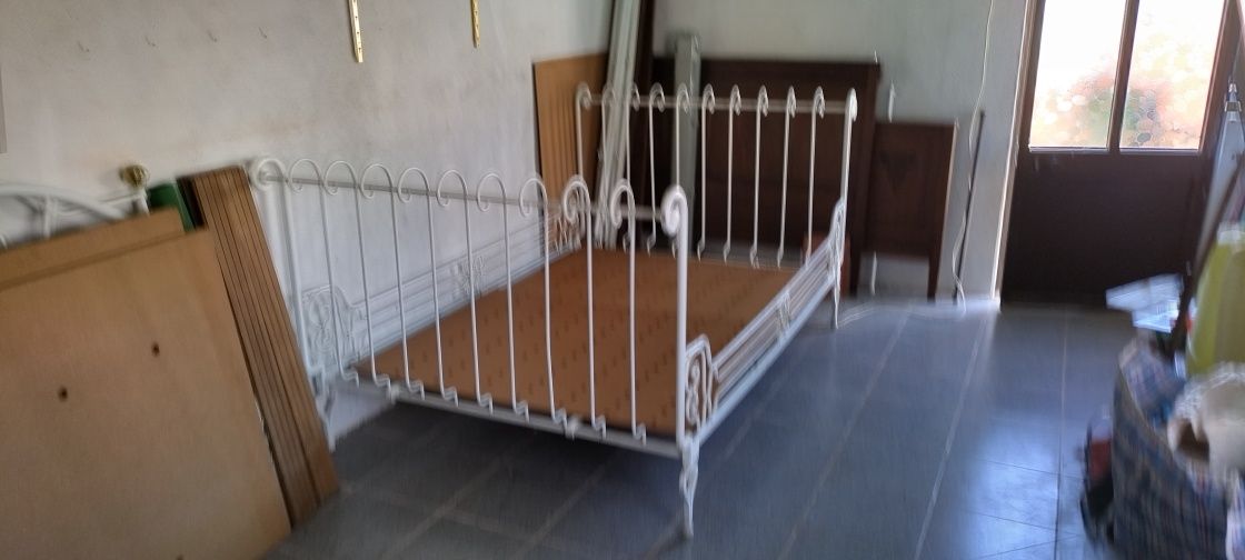 Cama de Ferro Antiga