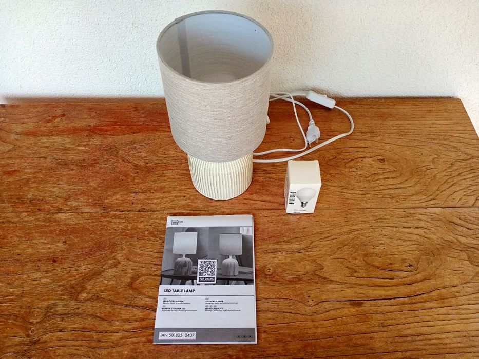 Lampka stołowa LED Livarno home