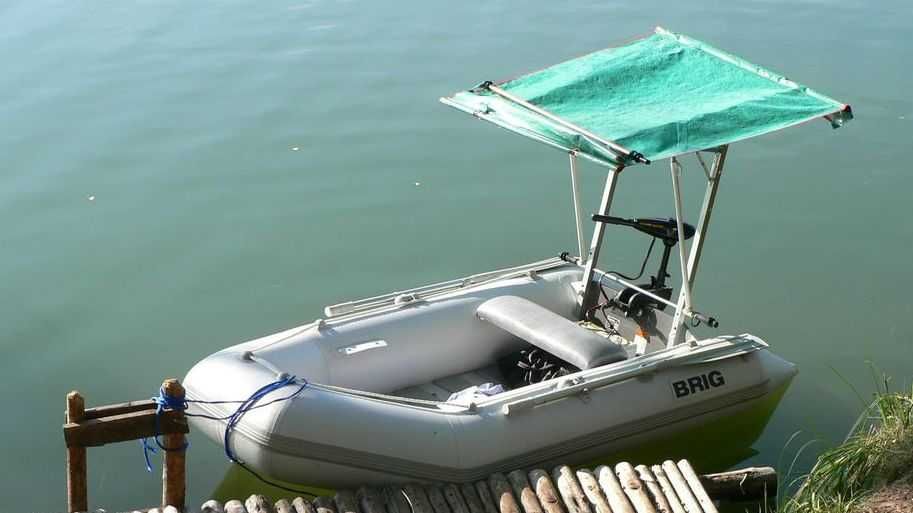 Ponton BRIG model D265 -S