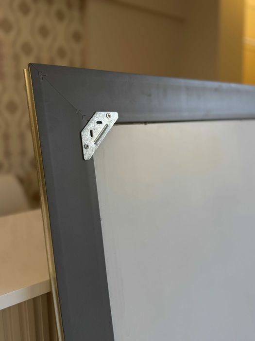 Eleganckie duże lustro 128x89,5 cm – salon SPA lub wnętrza glamour