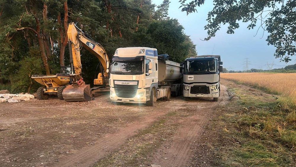 Wynajem -Koparki , Ładowarki, Rozściełacza ,Walca / Usługi Budowlane