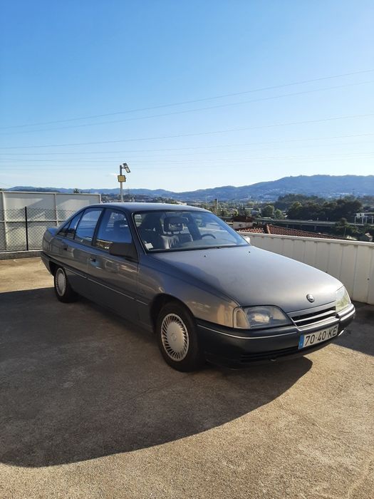 Vende se carro bom estado