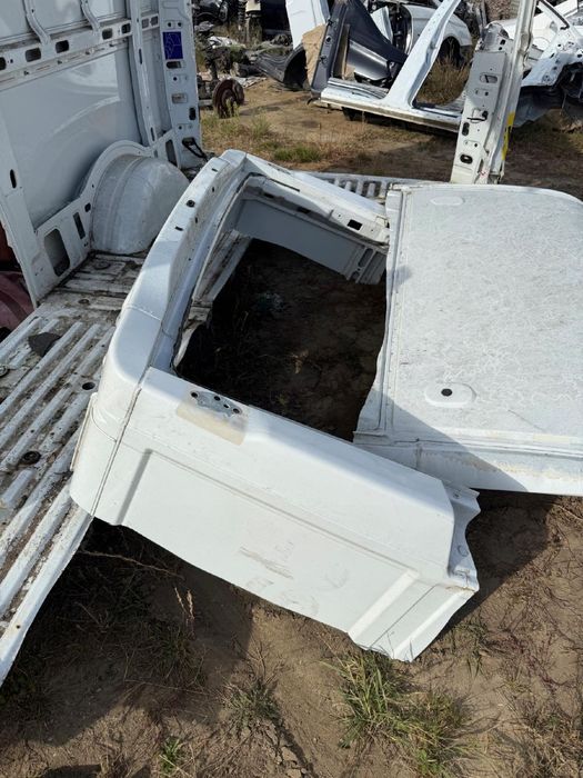 IVECO DAILY VI 14- H2 E6 PAS TYLNY GÓRNY DACHU ĆWIARTKA POSZYCIE