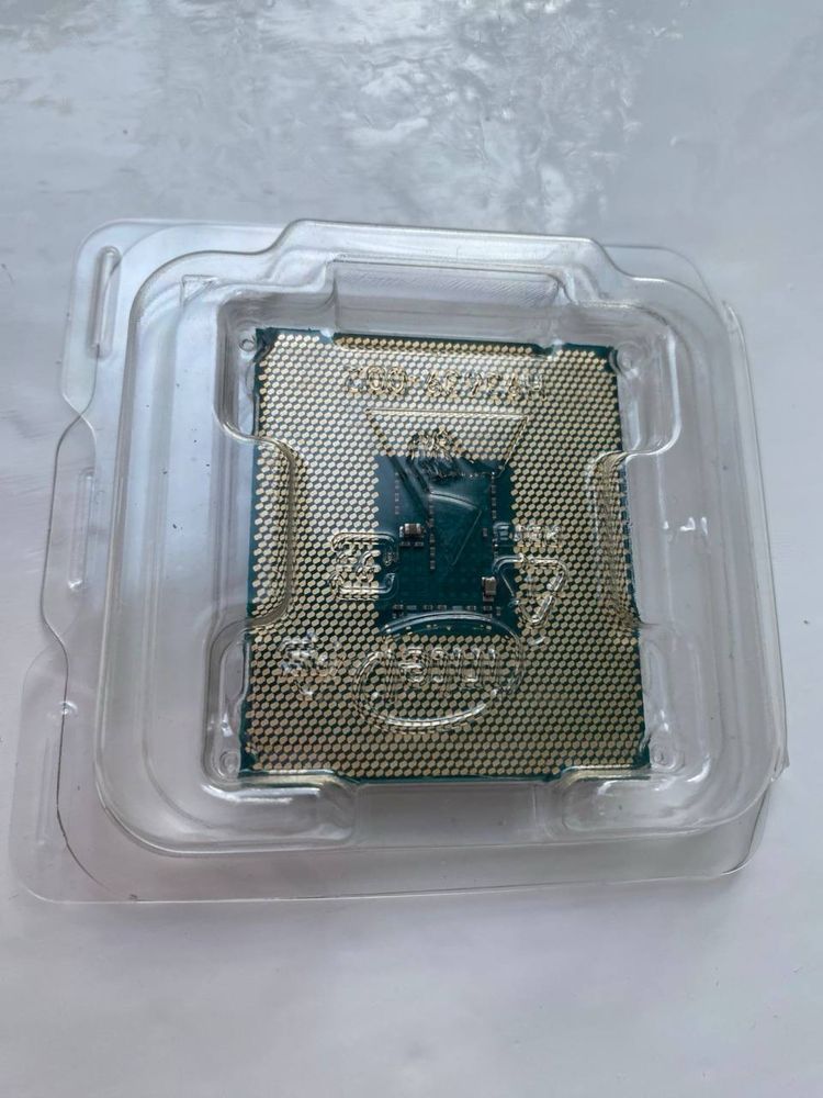 Intel Xeon E5 2670 v3 processor