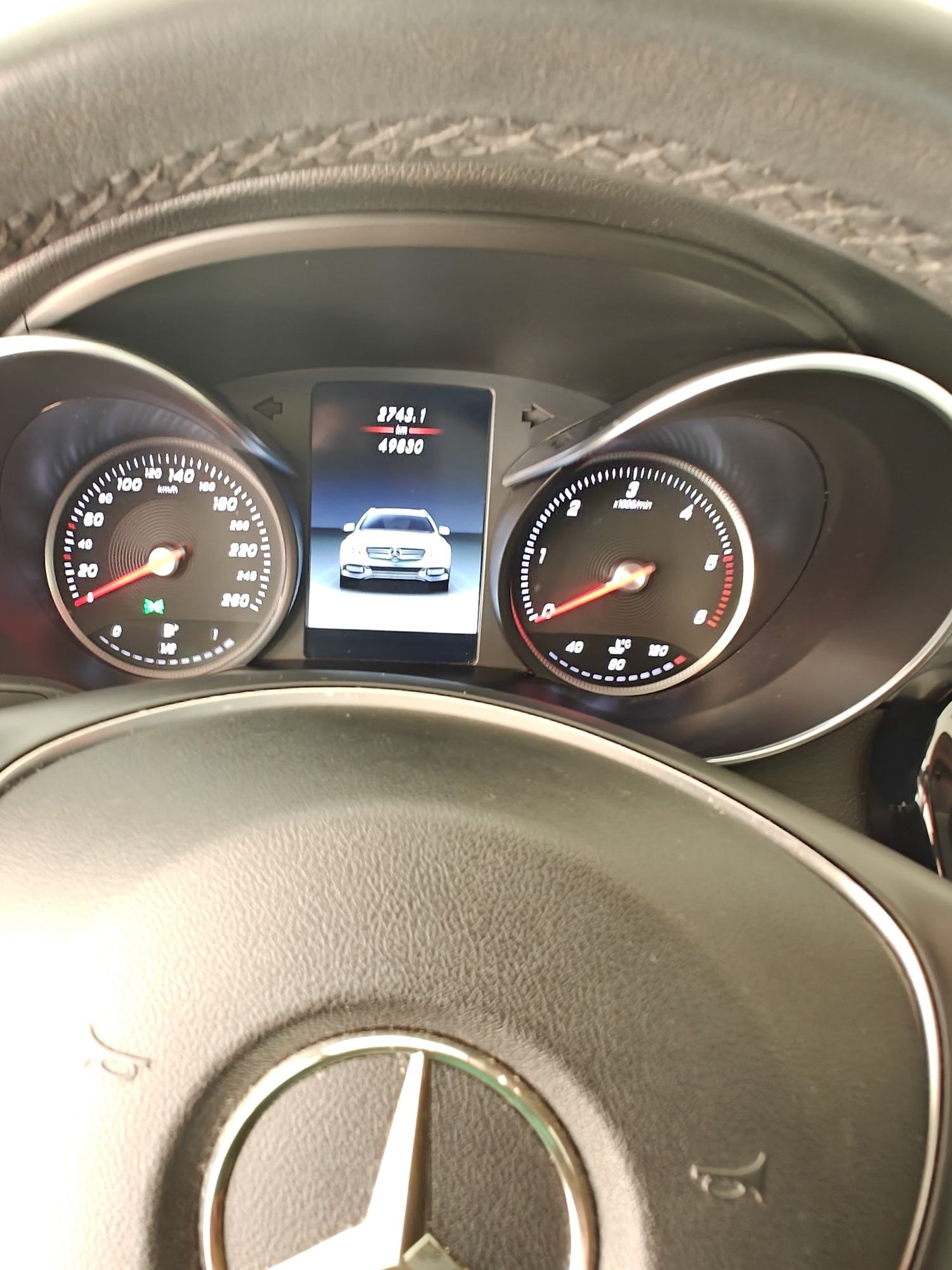 Mercedes  C 220d