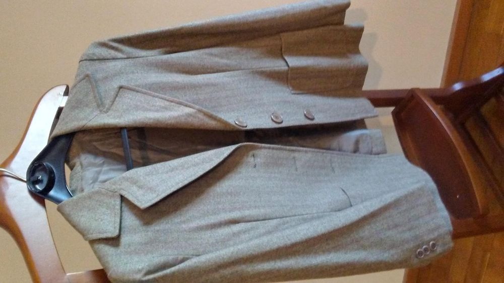 4 peças de roupa feminina