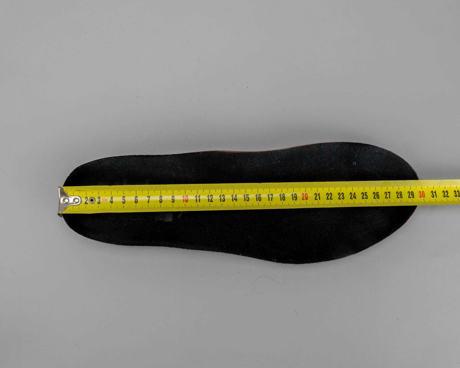 Беговые кроссовки в сетку Asics Gel-Nimbus 24.46 размер