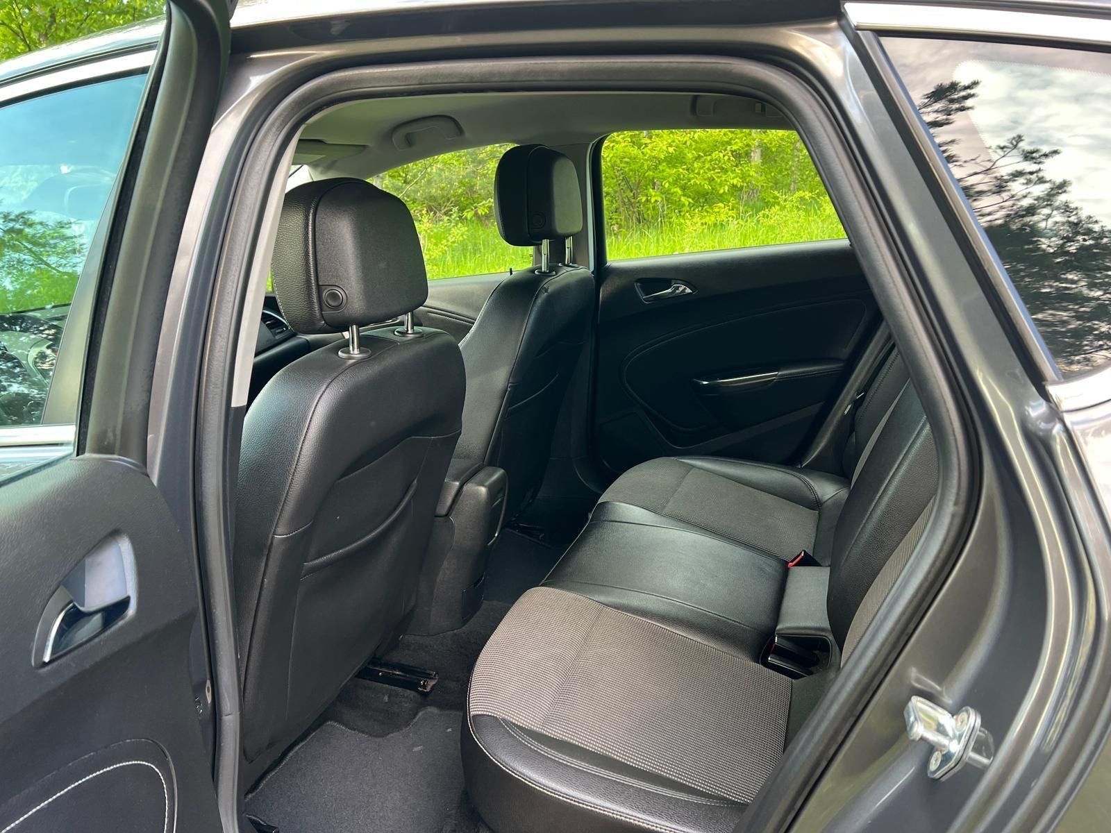 Opel Astra 2.0 CDTI Cosmo