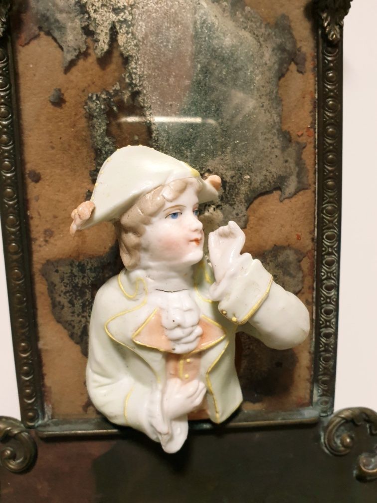 Raro antigo tocador francês Sec.XIX com figura em porcelana