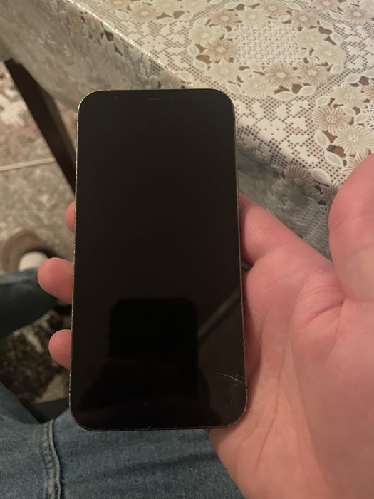 Продам айфон 12 pro 128