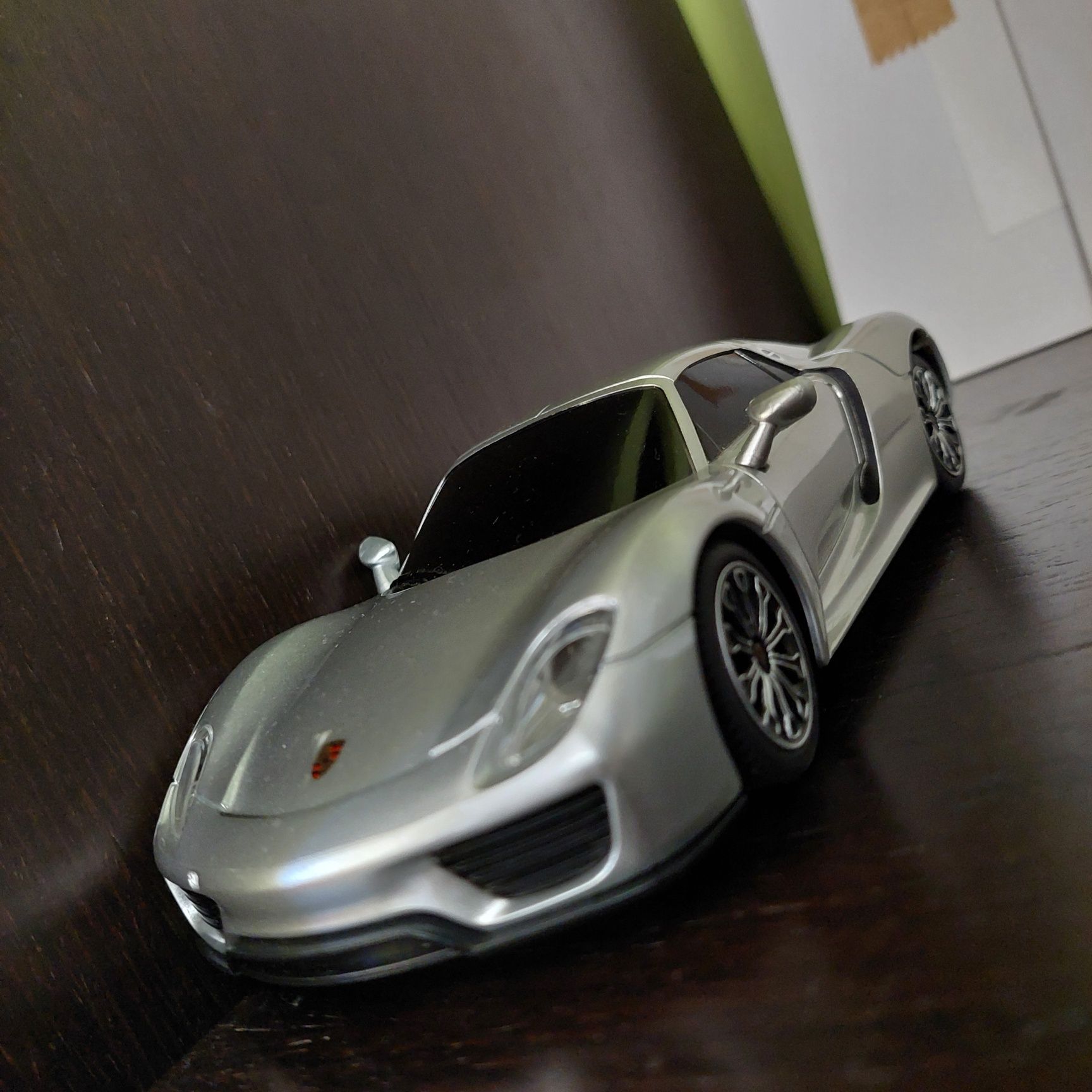 Carro telecomandado porche 918 spyder