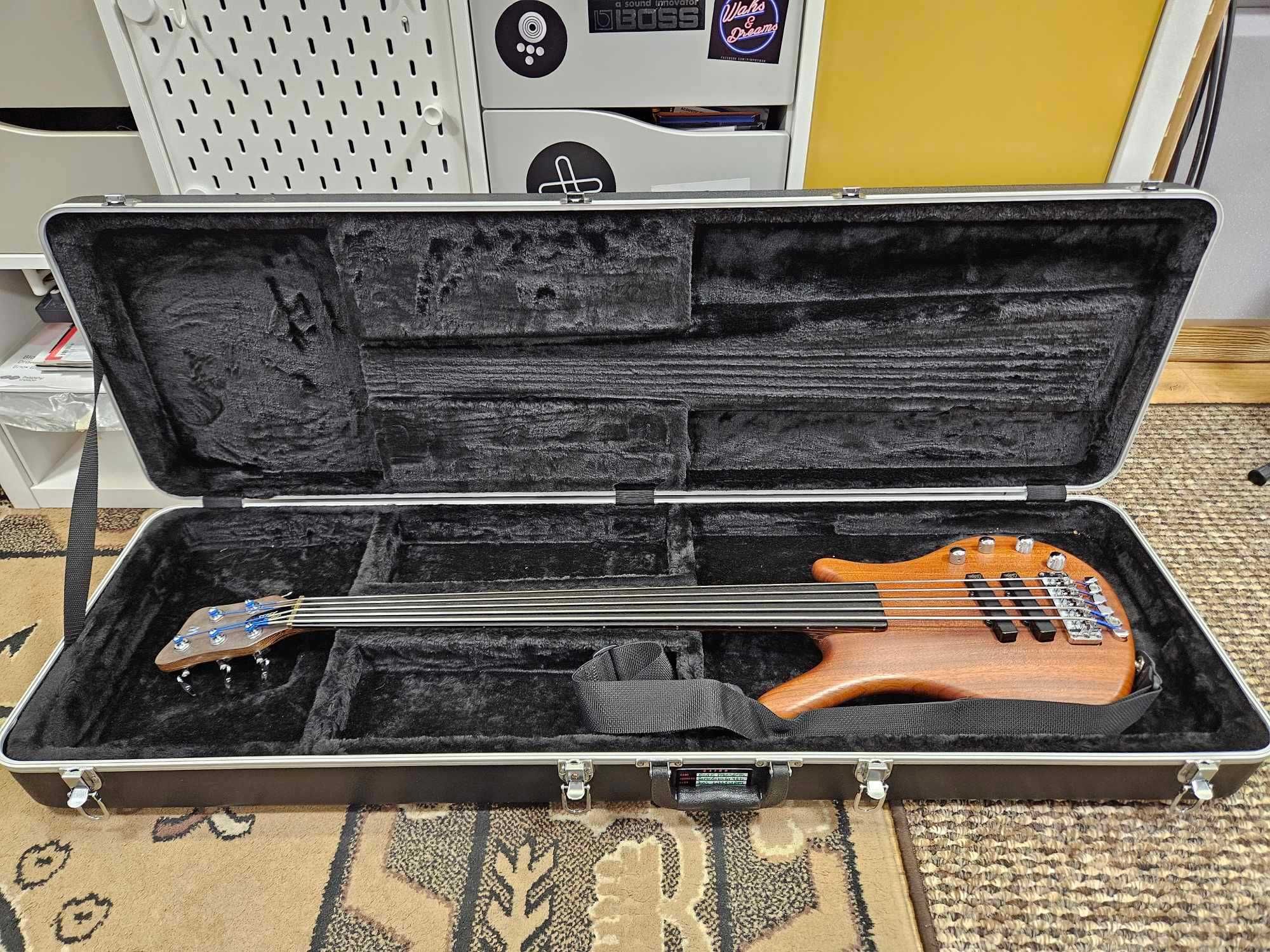 Warwick Thumb 5 Fretless 93