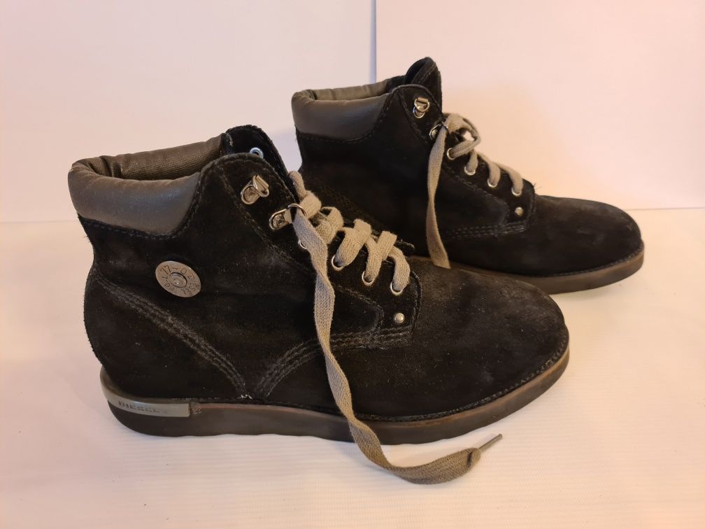 Buty marki DIESEL rozm. 43