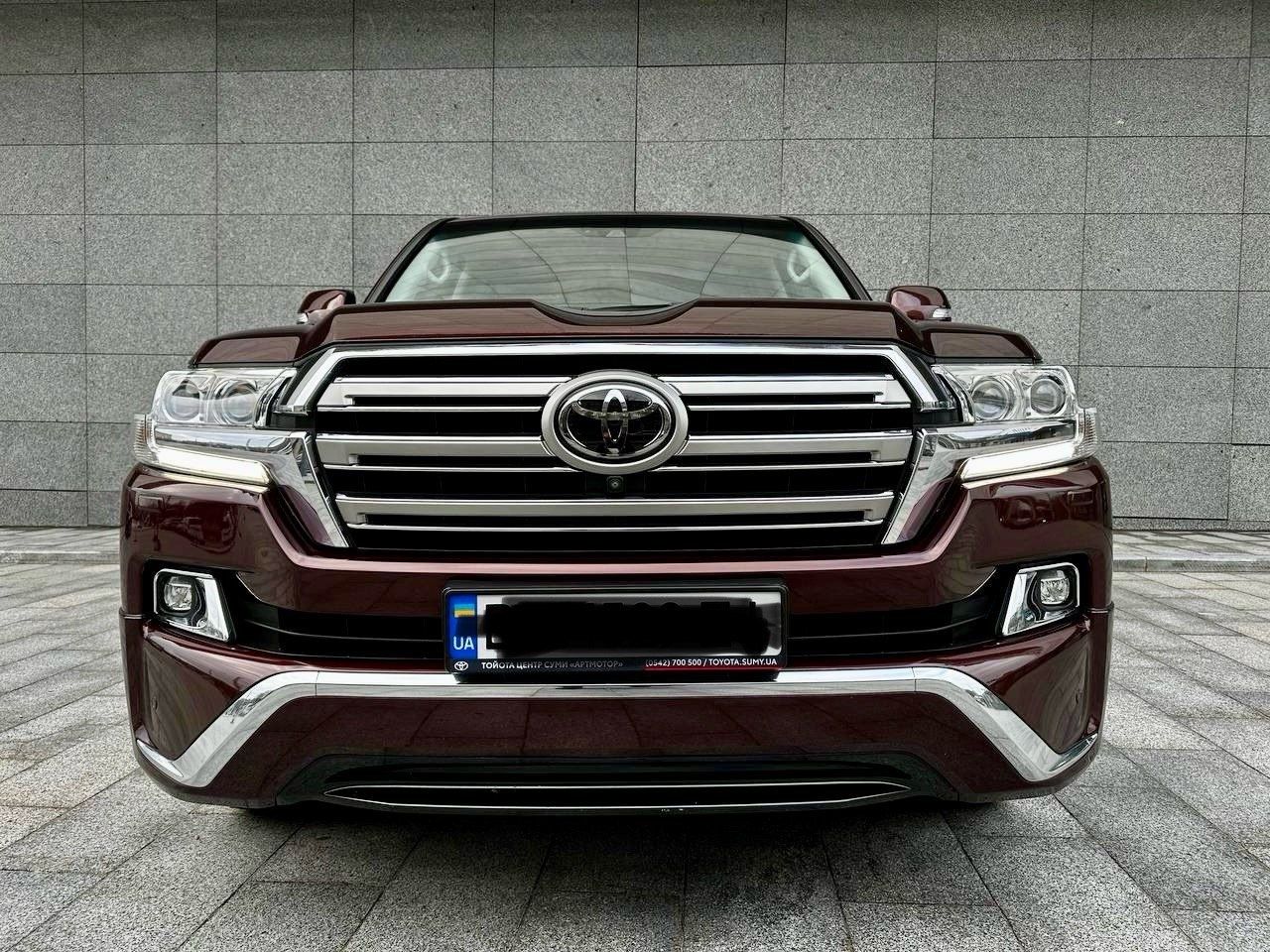 Toyota land cruiser 200 PREMIUM 2016