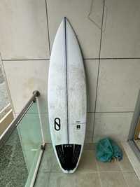 Prancha surf Frk+ 5”11 19 2 5/8 30,6L c/ fins futures quad