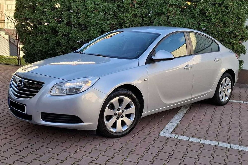 Opel Insignia Super Zadbana Serwis Oryginalny Lakier Zobacz Warto!!!