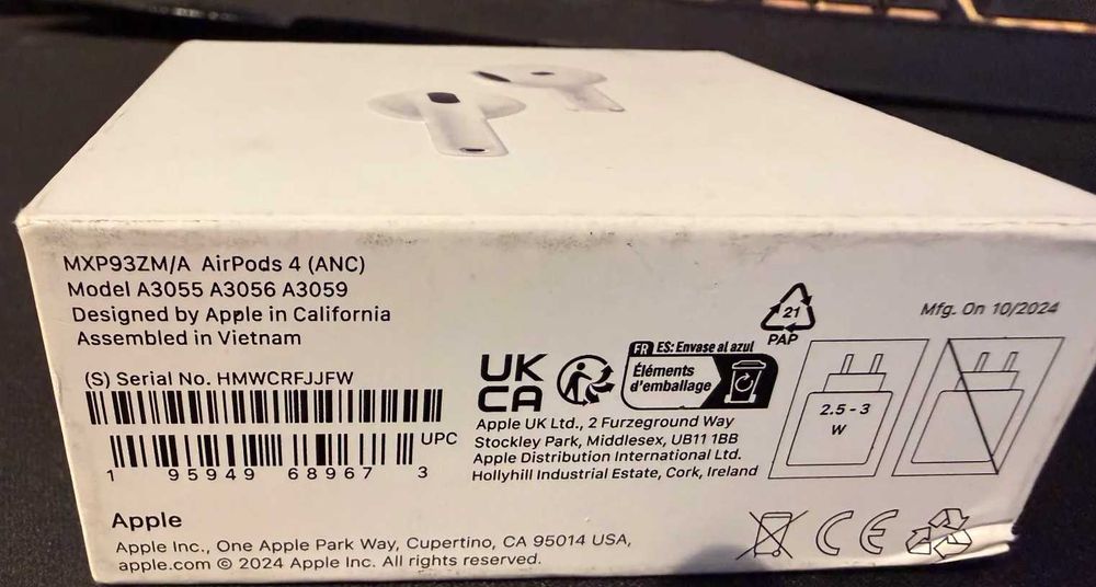 Apple AirPods 4 z aktywną redukcją hałasu (ANC) – NOWE,
