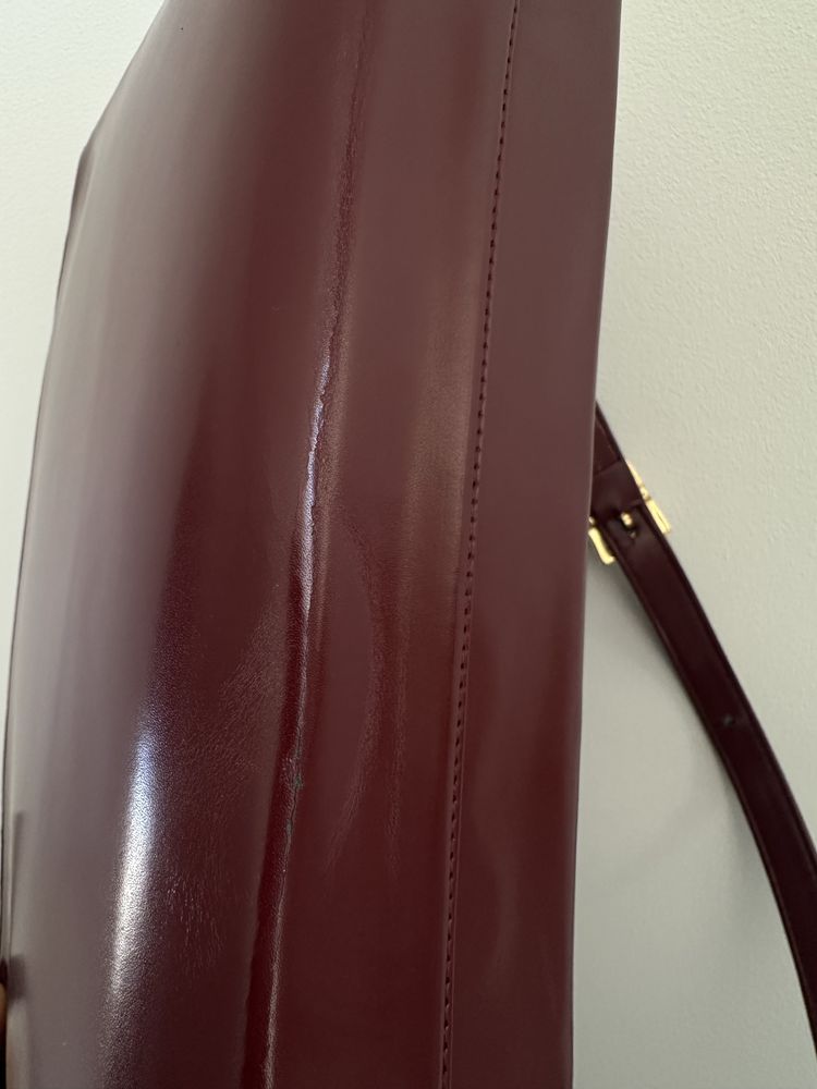 Skórzana torebka na ramię usztywniana torba na ramię Valentino
