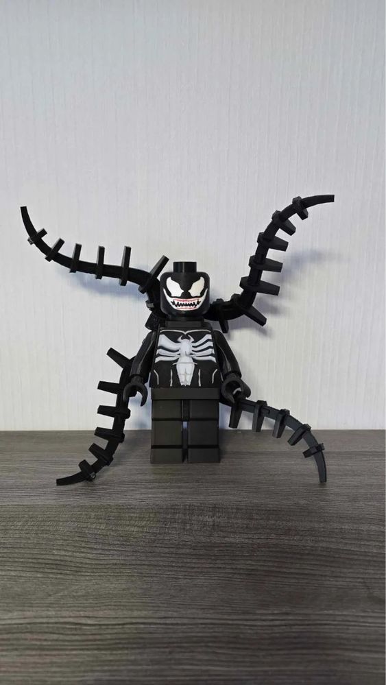 Figurka Venom LEGO XL