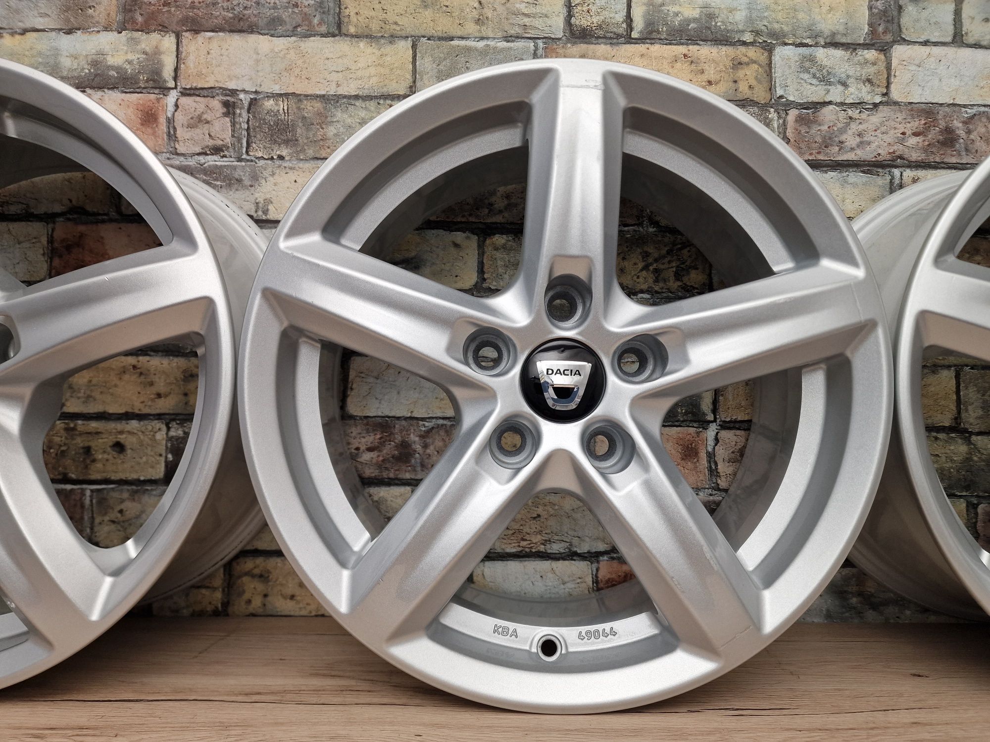 Felgi Aluminiowe 16' 5x114,3 DACIA Duster RENAULT Fluence