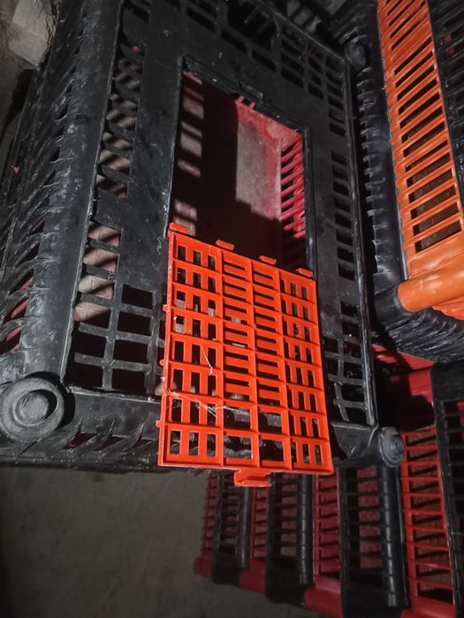 Klatki dla drobiu skrzynki do kur ptaków transportery