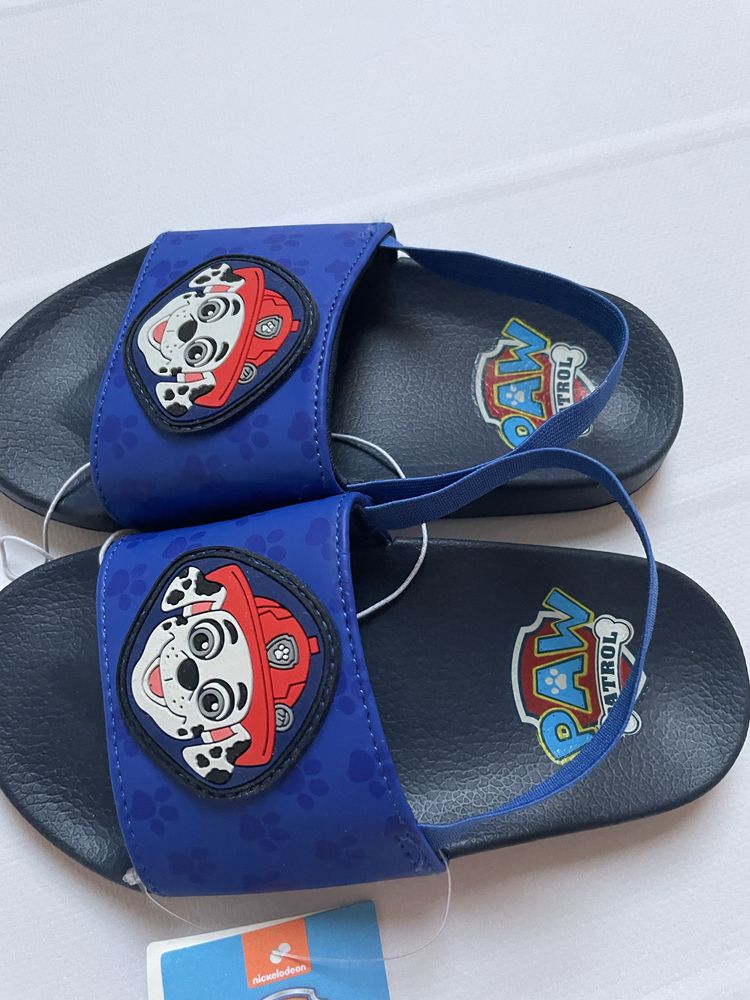 27 28 C&A Paw Patrol Psi Patrol Marshall sandały sandałki klapki gumka