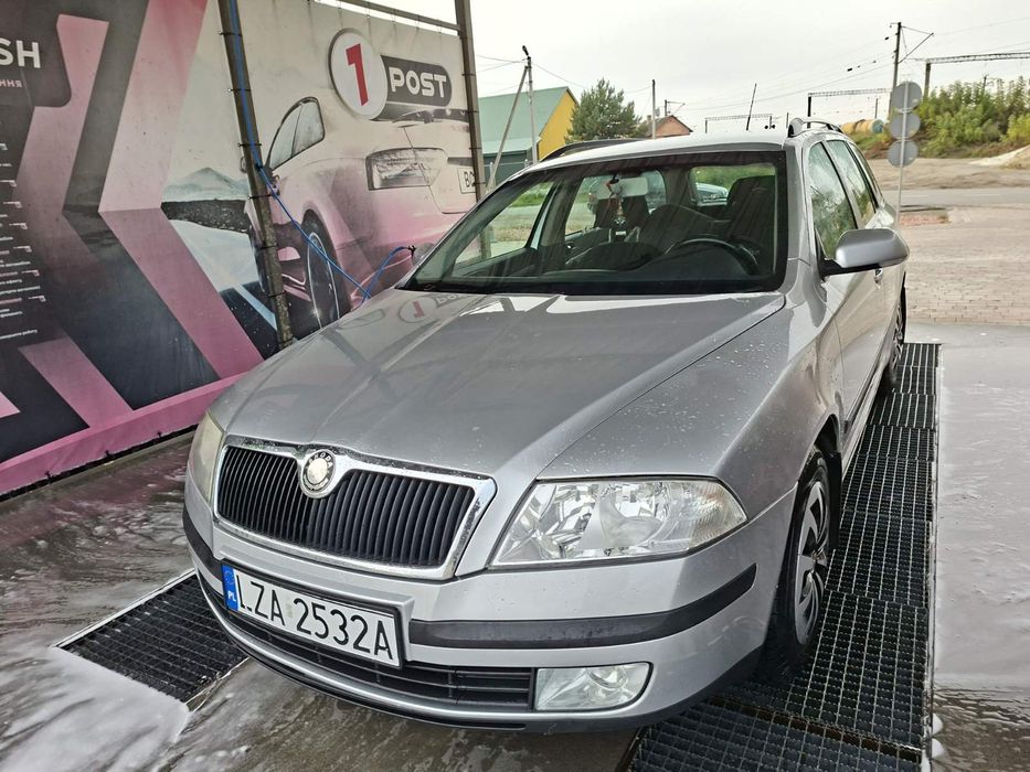 Двигатель BXE 1.9 тди VW Golf V Skoda Octavia II Seat Altea 1.9 tdi