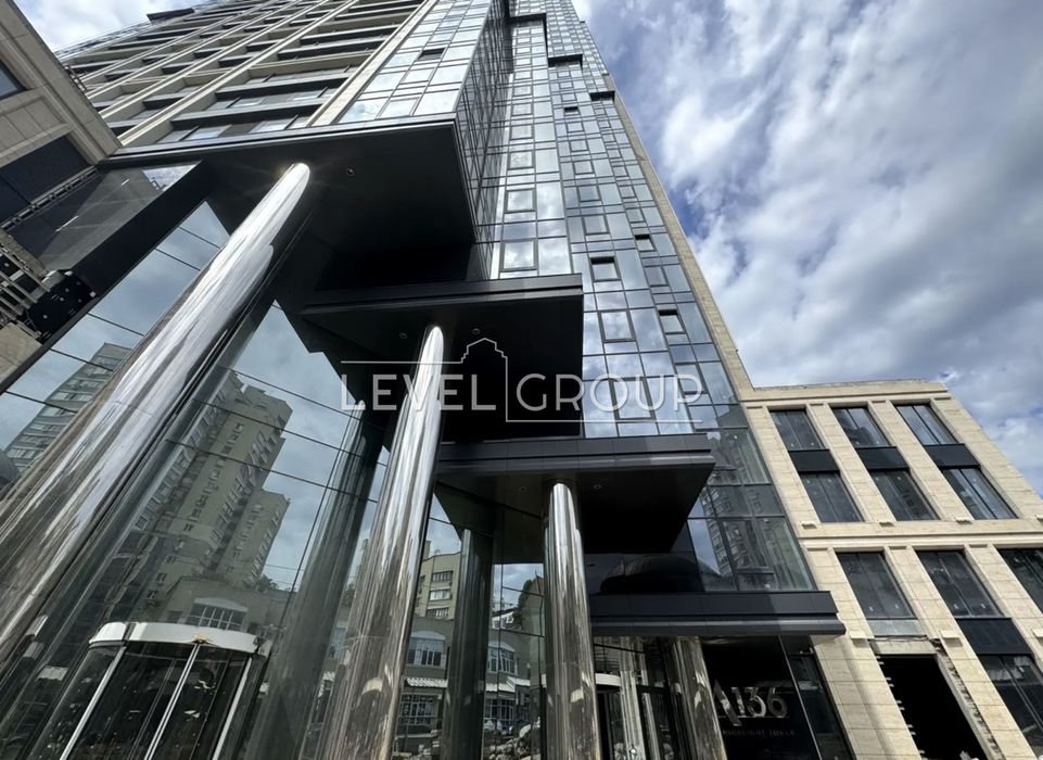 1-кімнатна квартира з терасою в ЖК 'А136 Highlight Tower'