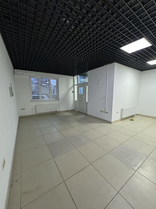 Оренда приміщення під магазин, офіс Березняки Шумського 3Г