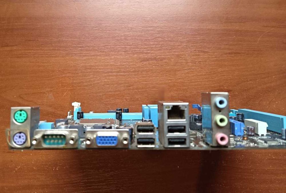 Материнская плата 775 ASUS P5G41T-M LX3 2xDDR3 VGA E8400