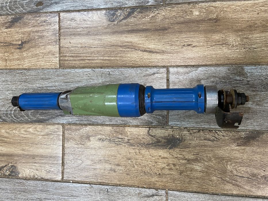 Пневмошлифмашинка ИП-2015