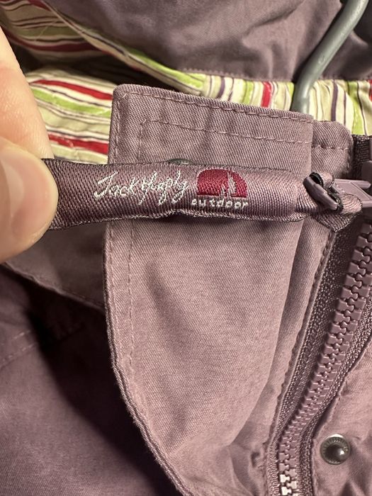 Непродуваемая непромокаемая куртка плащ