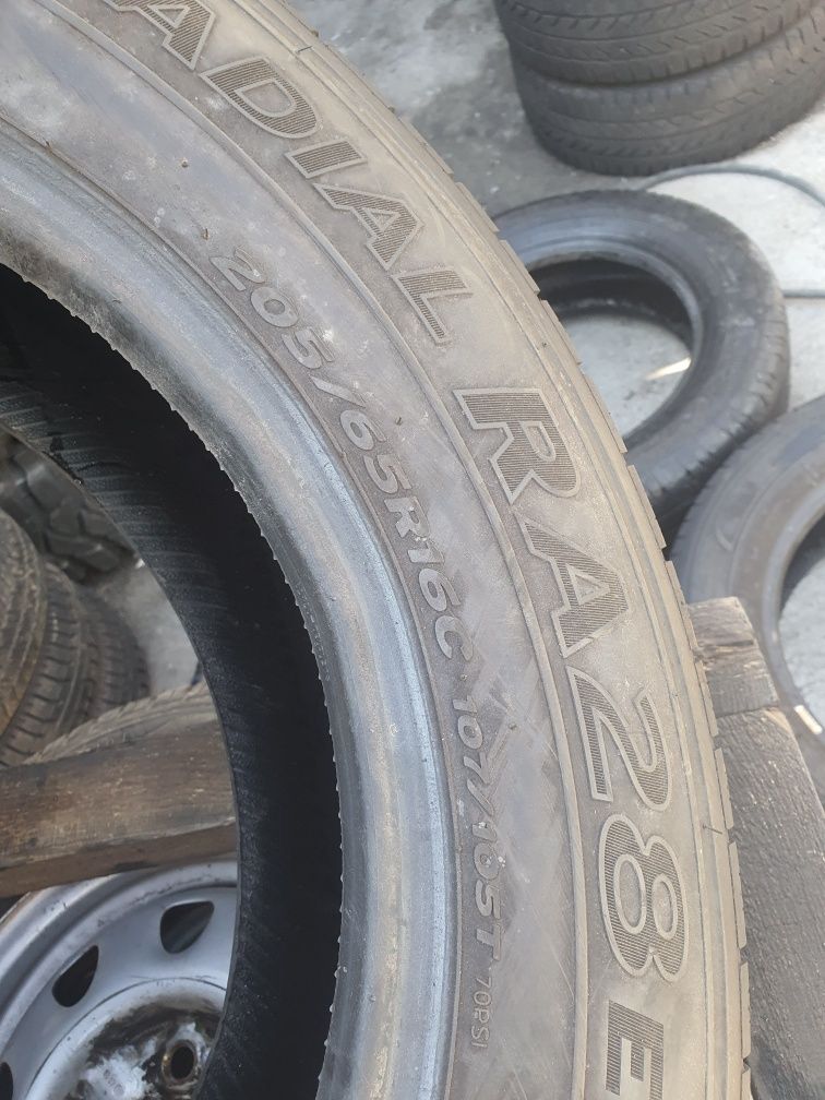 Літні Hankook Radial RA 28e R16C 205 65 4шт-5400грн.