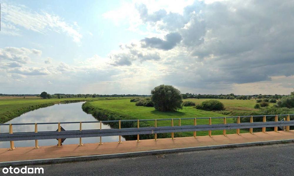 Działka budowlana przy drodze asfaltowej