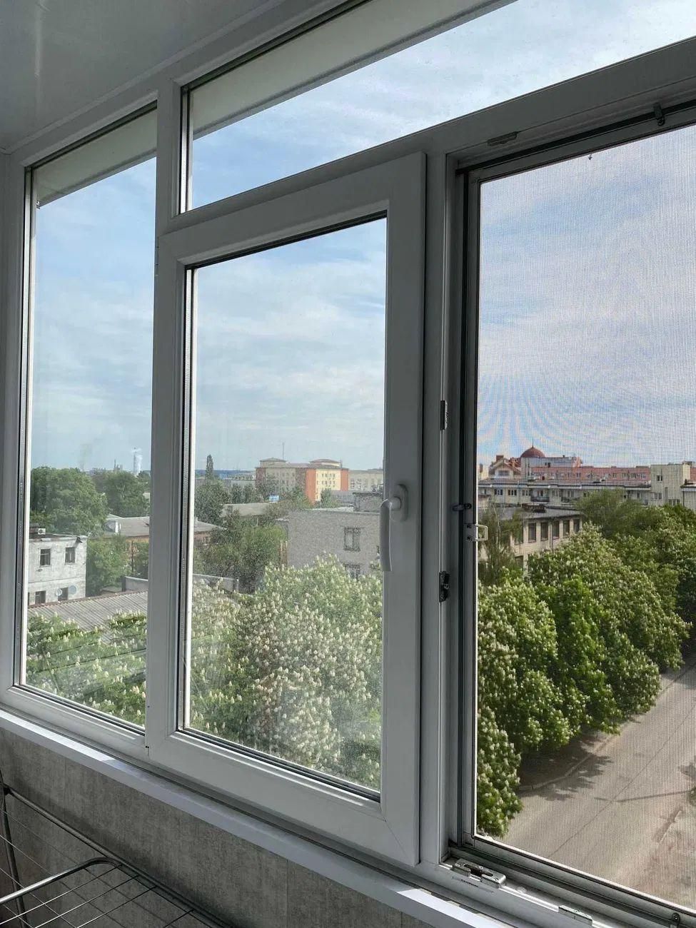 1-к. кв. вул. Киргизька 12, р-н Одеська