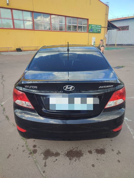 Hyundai Accent IV
