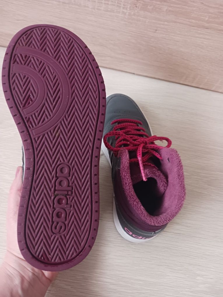 Jesienne sneakersy Adidas Hoops Mid 2.0 rozm. 33