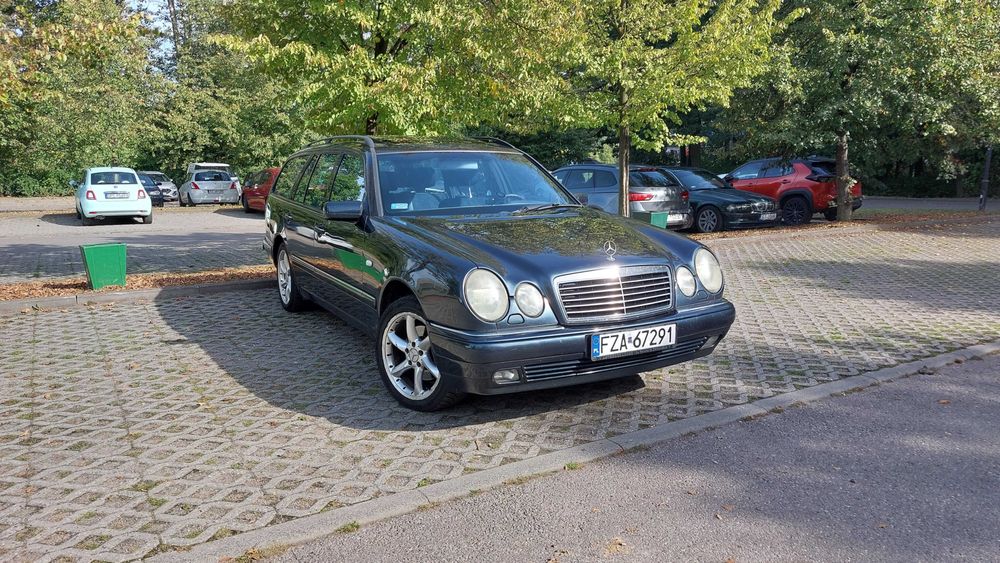 Mercedes W210 3.2 LPG 225KM 4matic Klimatronic